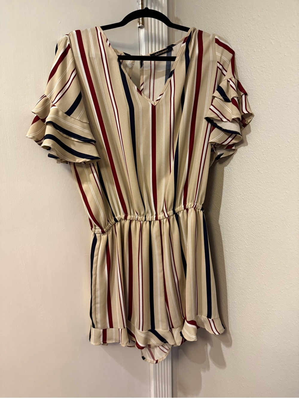 Casual Striped Cream One-Piece Romper with Ruffle Sleeves